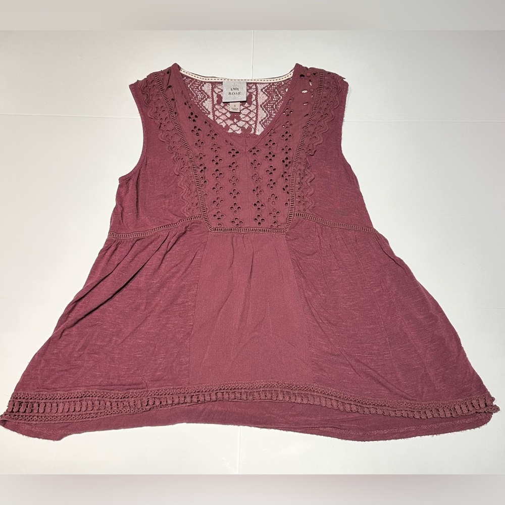 Knox Rose - Lace Knit Top